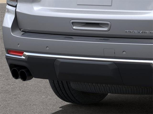 2025 Chevrolet Suburban Vehicle Photo in ENGLEWOOD, CO 80113-6708