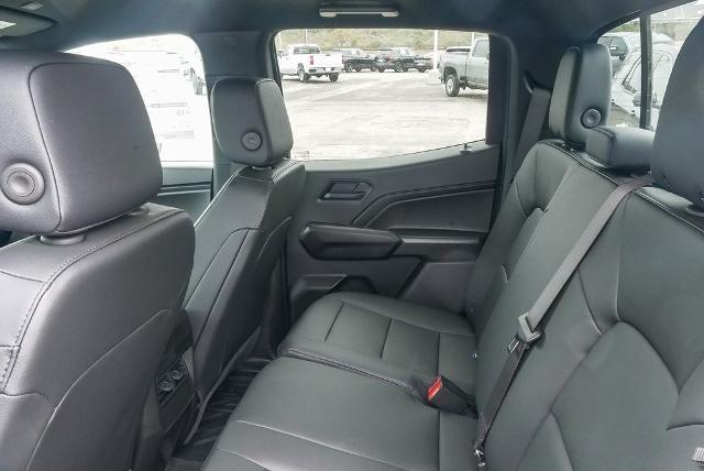 2025 Chevrolet Colorado Vehicle Photo in VENTURA, CA 93003-8585