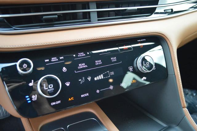 2025 INFINITI QX60 Vehicle Photo in Houston, TX 77090