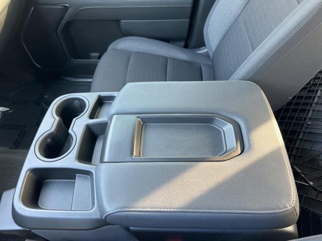 2024 Chevrolet Silverado 1500 Vehicle Photo in GREEN BAY, WI 54304-5303