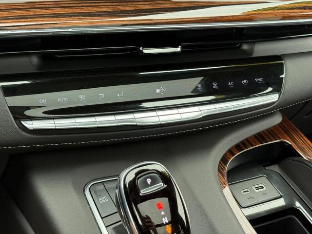 2021 Cadillac Escalade Vehicle Photo in COLUMBIA, MO 65203-3903