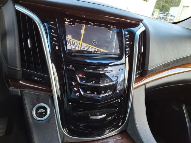 2018 Cadillac Escalade Vehicle Photo in TAMPA, FL 33612-3404