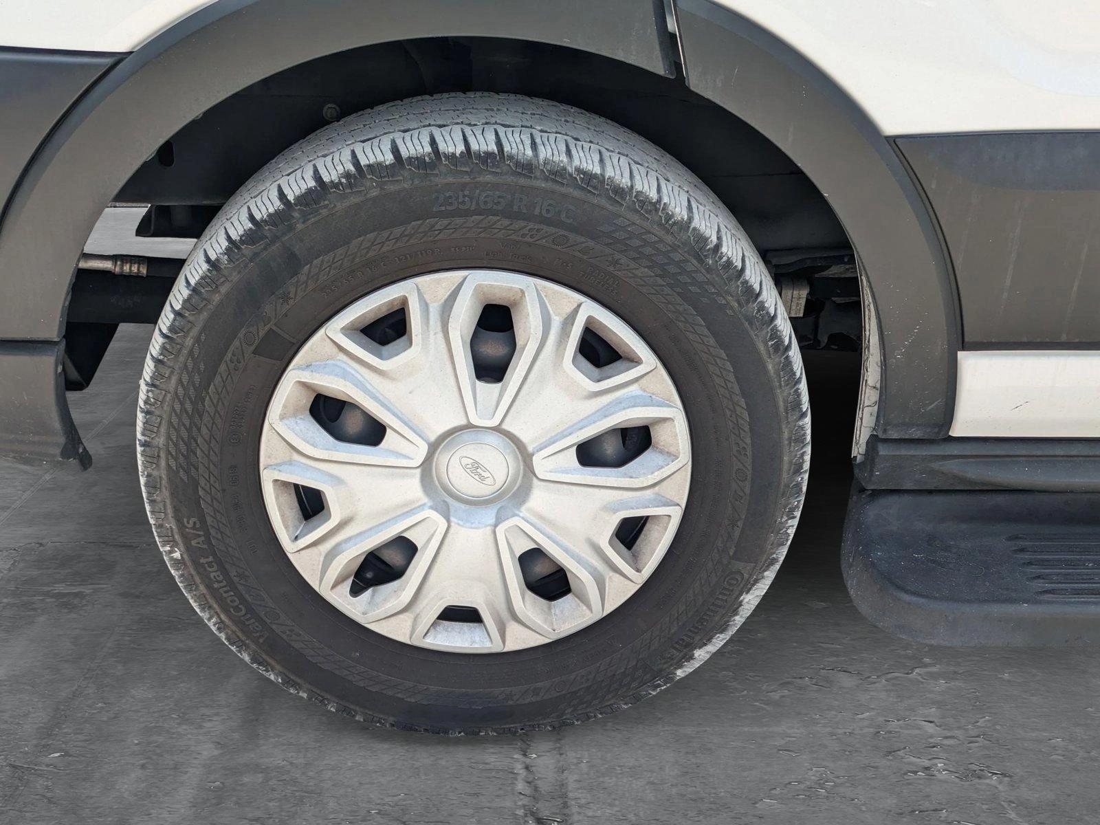 2019 Ford Transit Passenger Wagon Vehicle Photo in Bradenton, FL 34207