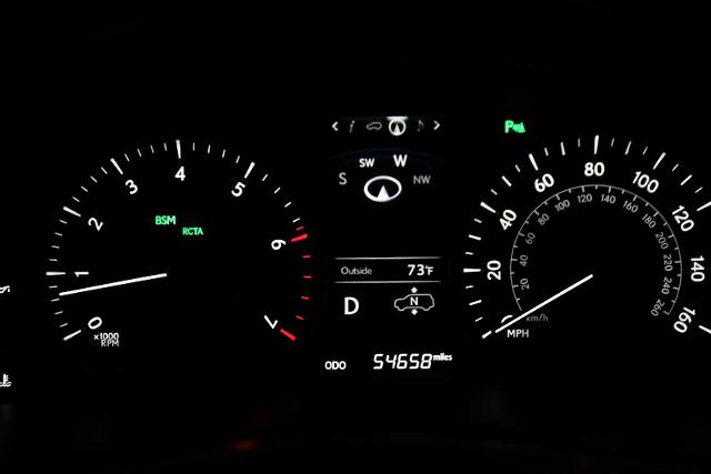 2016 Lexus LX 570 Vehicle Photo in DALLAS, TX 75235
