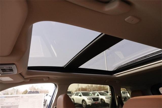 2025 Nissan Rogue Vehicle Photo in Hazelwood, MO 63042