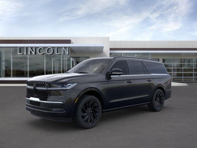 2025 Lincoln Navigator L Vehicle Photo in Neenah, WI 54956
