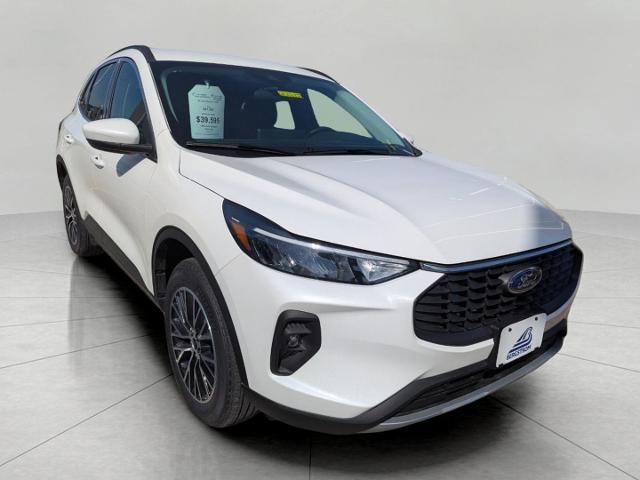 2025 Ford Escape Vehicle Photo in Oshkosh, WI 54901