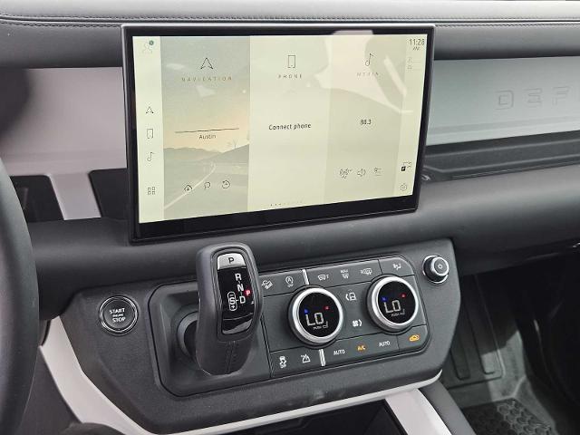 2025 Defender Vehicle Photo in AUSTIN, TX 78717