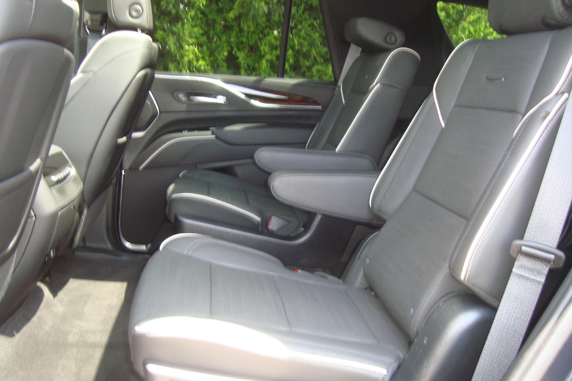 2023 Cadillac Escalade Vehicle Photo in PORTSMOUTH, NH 03801-4196