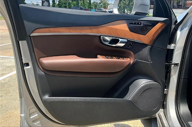 2024 Volvo XC90 Vehicle Photo in Houston, TX 77007