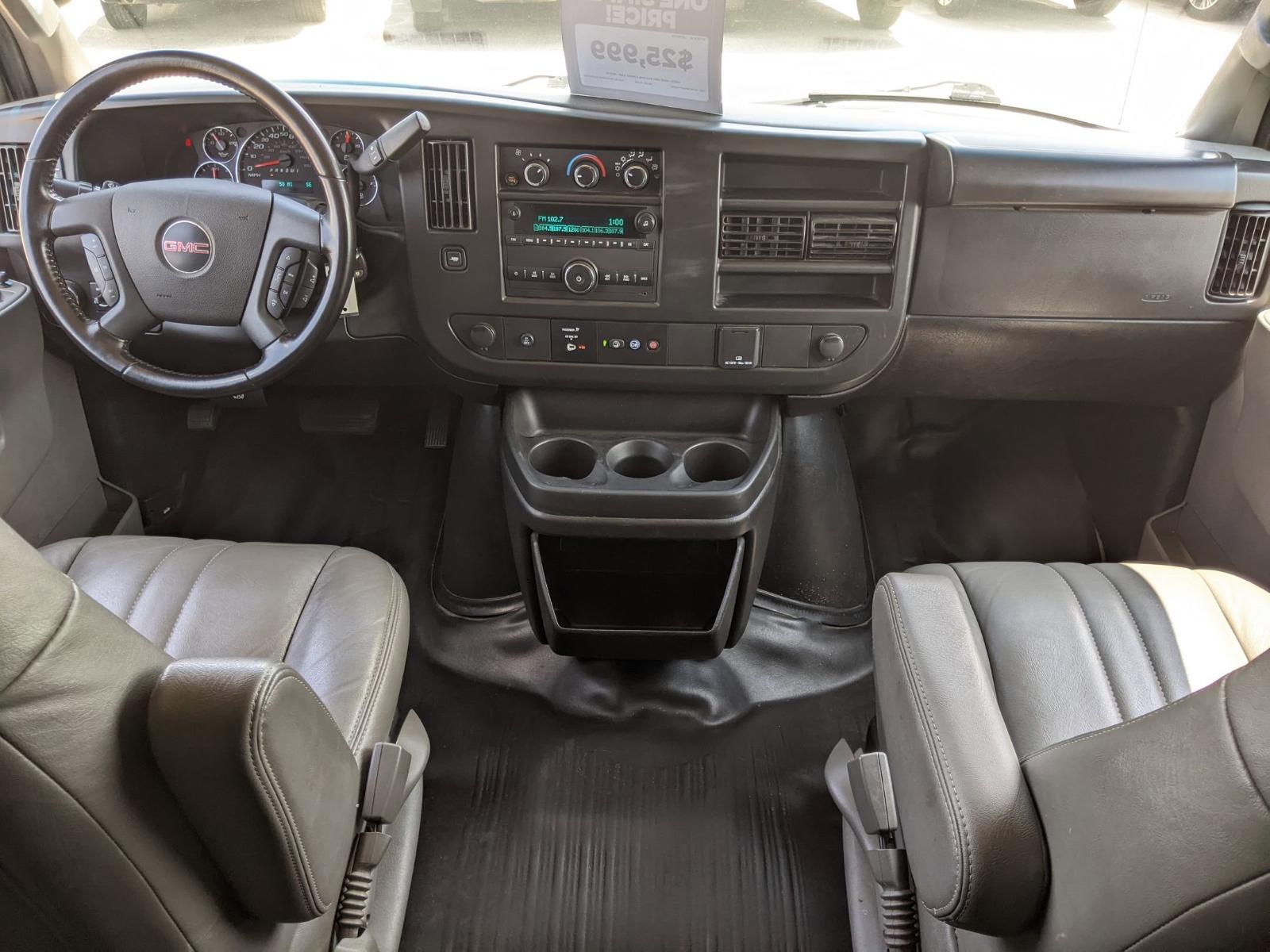 2023 GMC Savana Cargo Van Vehicle Photo in Seguin, TX 78155