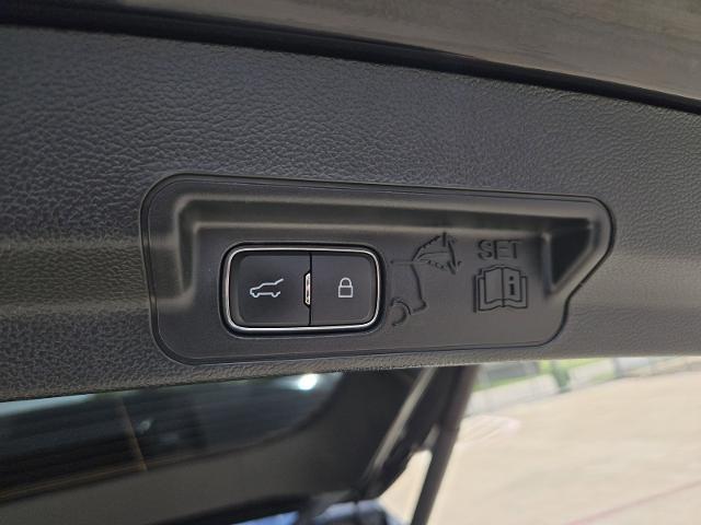 2023 Ford Explorer Vehicle Photo in Weatherford, TX 76087