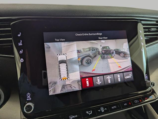 2025 Jeep Wagoneer Vehicle Photo in Oshkosh, WI 54901