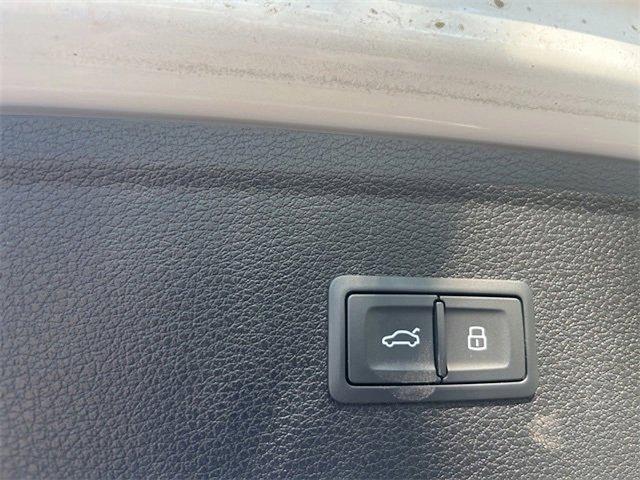 2022 Audi Q5 Vehicle Photo in Willow Grove, PA 19090