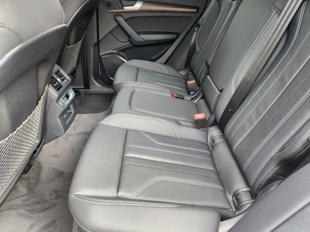 2024 Audi Q5 Vehicle Photo in HOUSTON, TX 77090