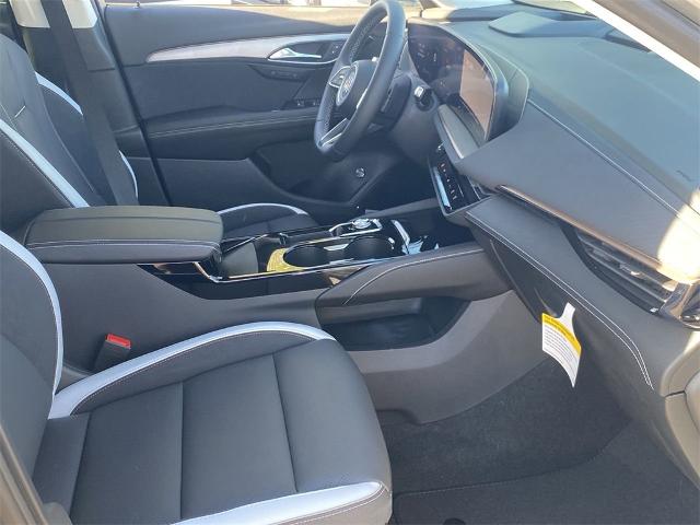 2024 Buick Envision Vehicle Photo in GOODYEAR, AZ 85338-1310