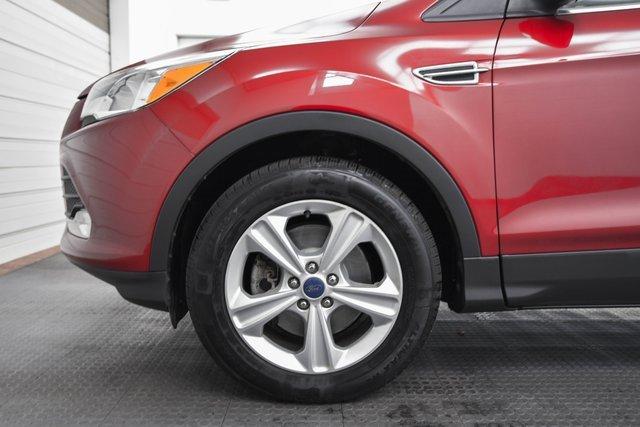 2013 Ford Escape Vehicle Photo in Akron, OH 44320