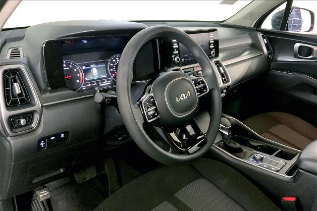 2023 Kia Sorento Vehicle Photo in Lees Summit, MO 64086