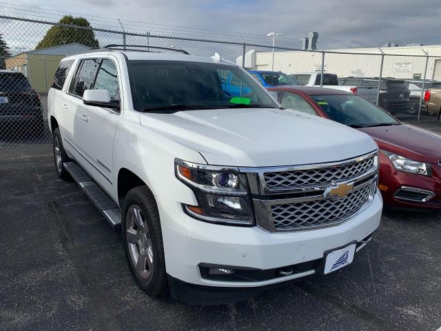 2017 Chevrolet Suburban Vehicle Photo in APPLETON, WI 54914-4656