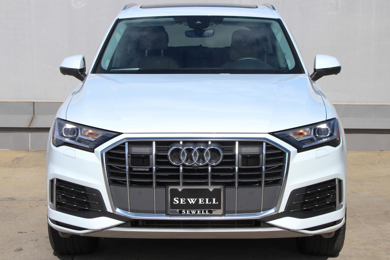 2022 Audi Q7 Vehicle Photo in SUGAR LAND, TX 77478