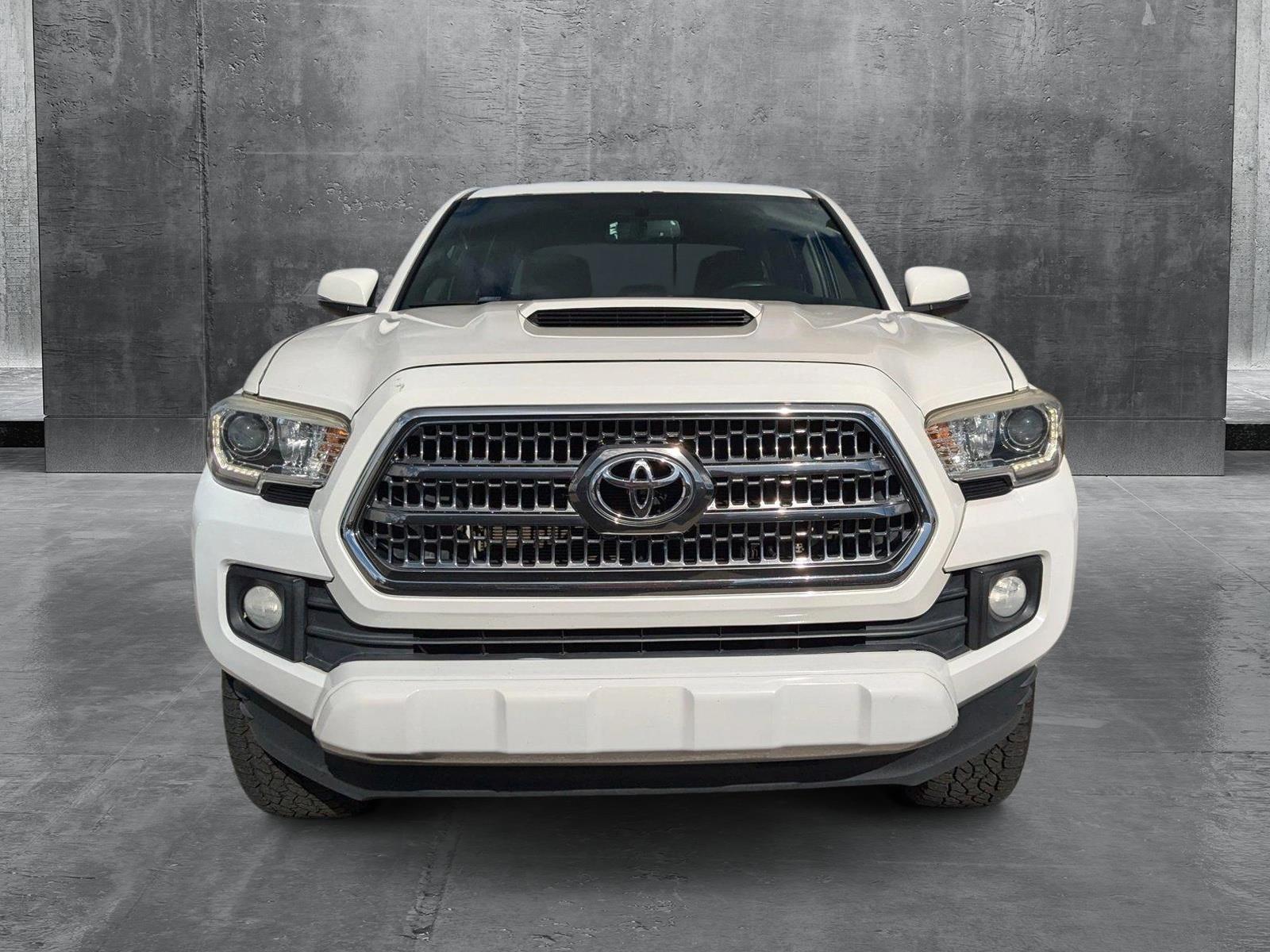 2017 Toyota Tacoma Vehicle Photo in Winter Park, FL 32792