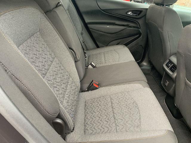 2022 Chevrolet Equinox Vehicle Photo in MOON TOWNSHIP, PA 15108-2571