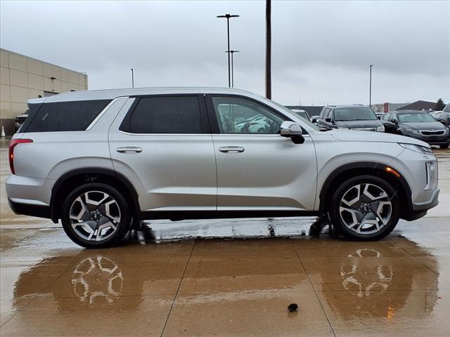 2025 Hyundai PALISADE Vehicle Photo in Peoria, IL 61615