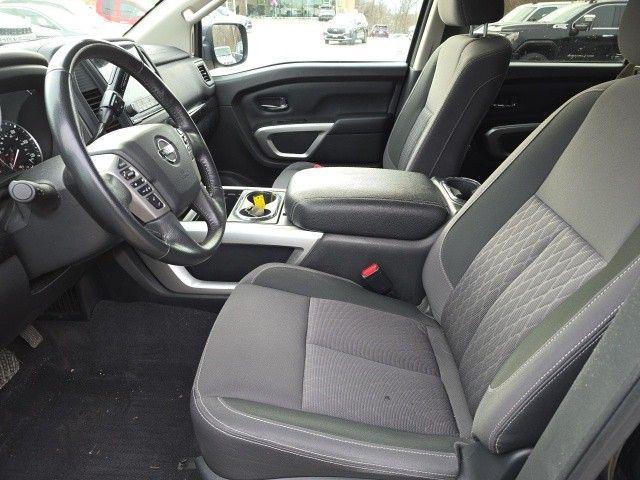 2022 Nissan Titan Vehicle Photo in Pleasant Hills, PA 15236