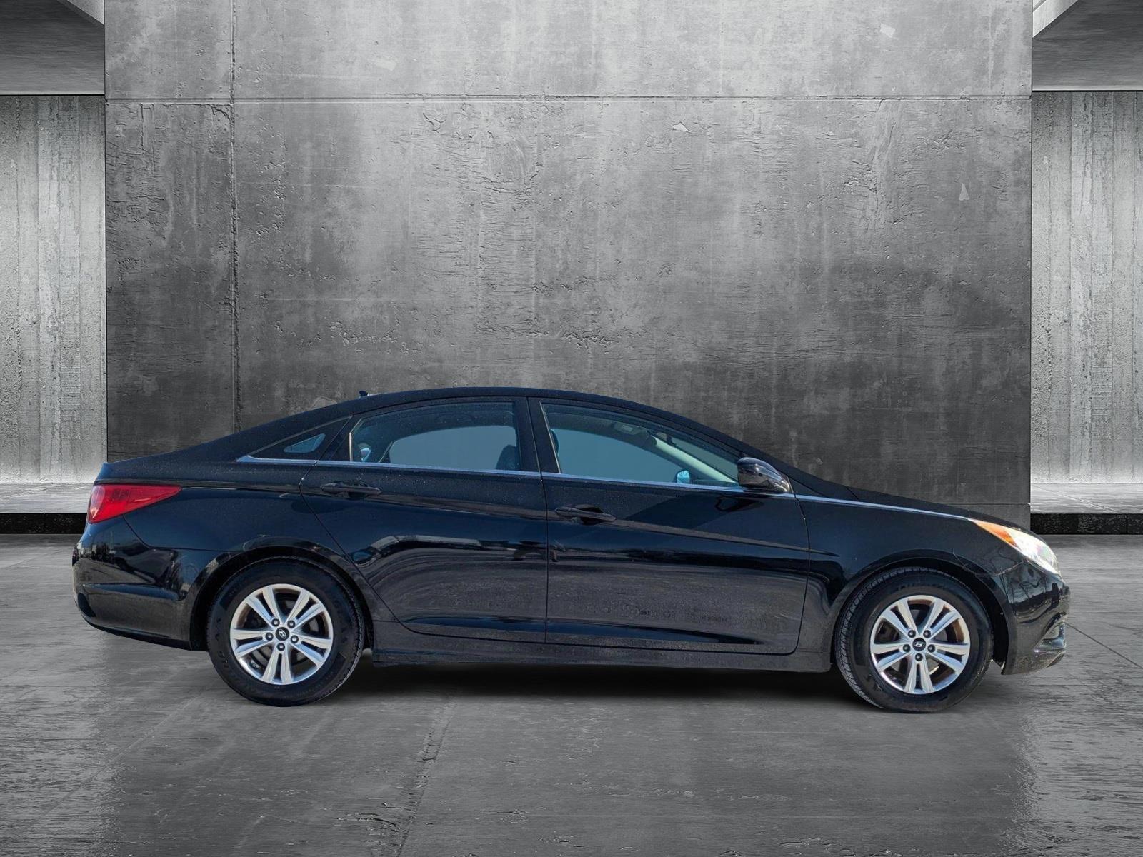 2013 Hyundai Sonata Vehicle Photo in LAUREL, MD 20707-4697