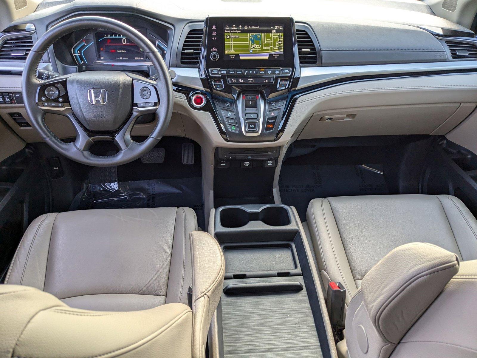 2023 Honda Odyssey Vehicle Photo in Miami, FL 33015