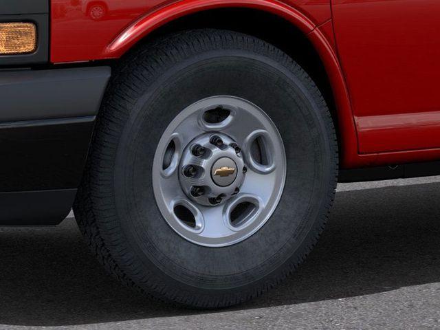 2025 Chevrolet Express Cargo 2500 Vehicle Photo in DANBURY, CT 06810-5034