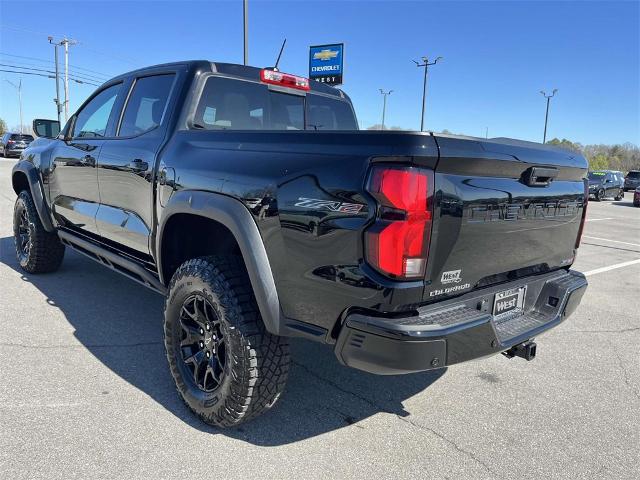 2025 Chevrolet Colorado Vehicle Photo in ALCOA, TN 37701-3235