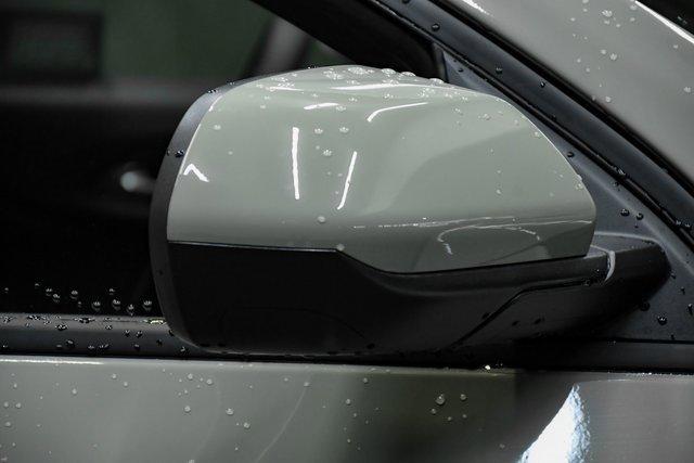 2025 Chevrolet Equinox Vehicle Photo in EVERETT, WA 98203-5662