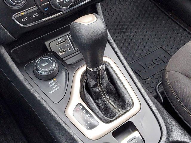 2017 Jeep Cherokee Vehicle Photo in MILFORD, OH 45150-1684