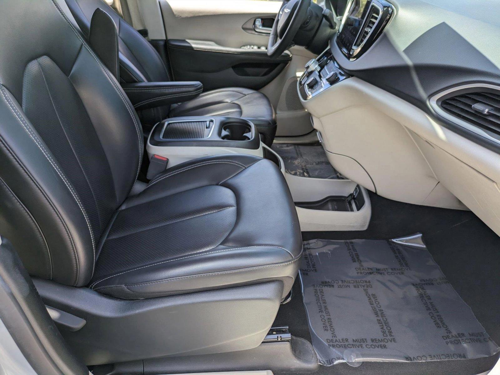 2023 Chrysler Pacifica Vehicle Photo in Sanford, FL 32771