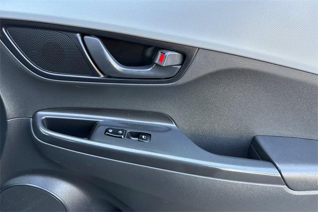2020 Hyundai Kona Vehicle Photo in ELK GROVE, CA 95757-8703
