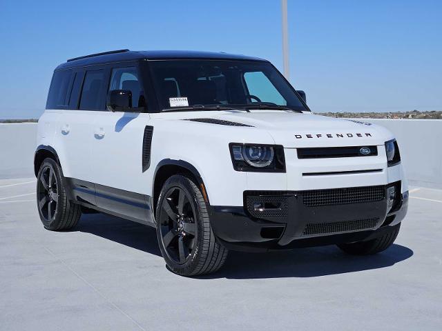 2025 Defender Vehicle Photo in AUSTIN, TX 78717