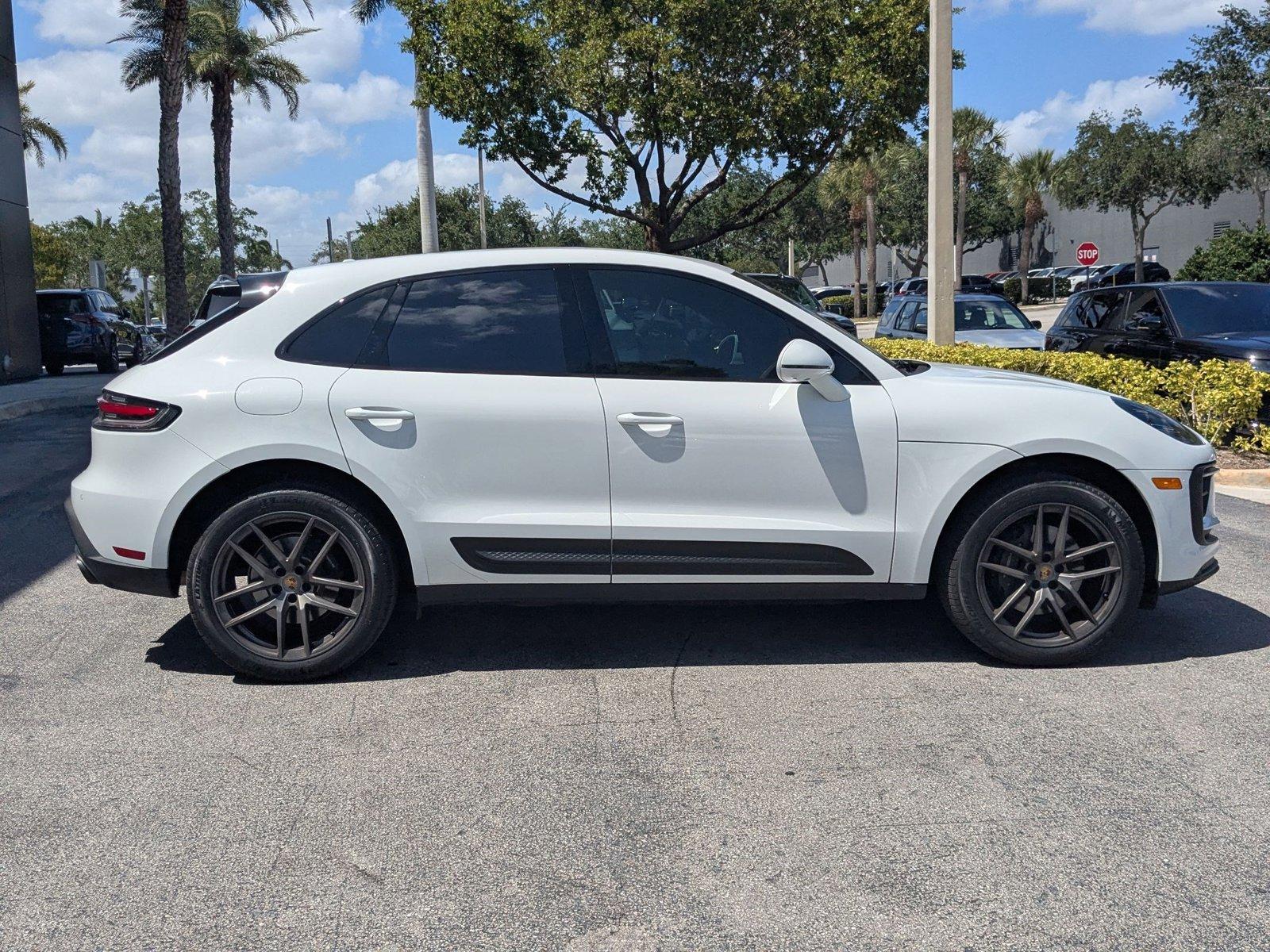 2023 Porsche Macan Vehicle Photo in Pompano Beach, FL 33064