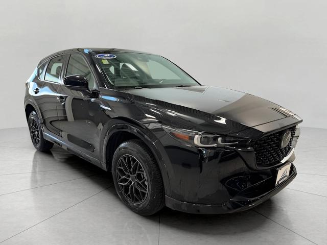 2024 Mazda CX-5 Vehicle Photo in Green Bay, WI 54304
