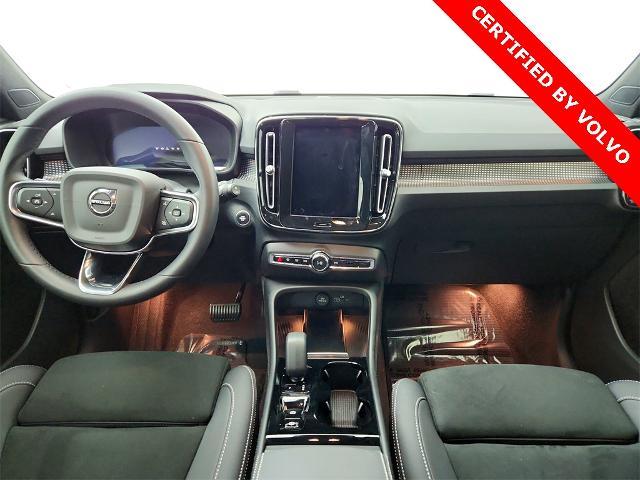 2024 Volvo XC40 Vehicle Photo in Grapevine, TX 76051