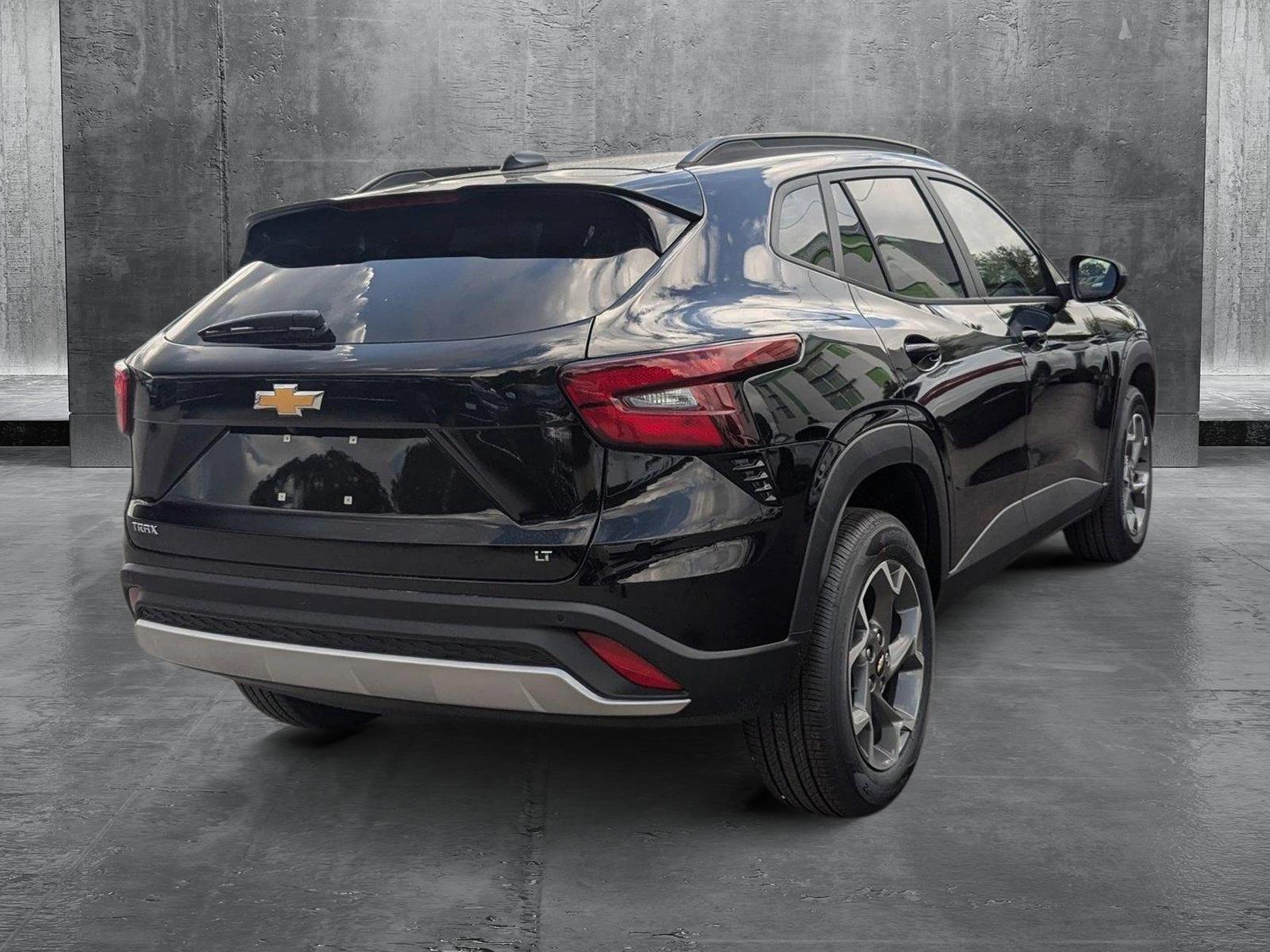 2025 Chevrolet Trax Vehicle Photo in MIAMI, FL 33134-2699