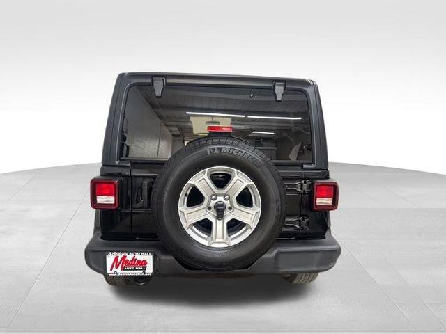 2021 Jeep Wrangler Vehicle Photo in MEDINA, OH 44256-9631