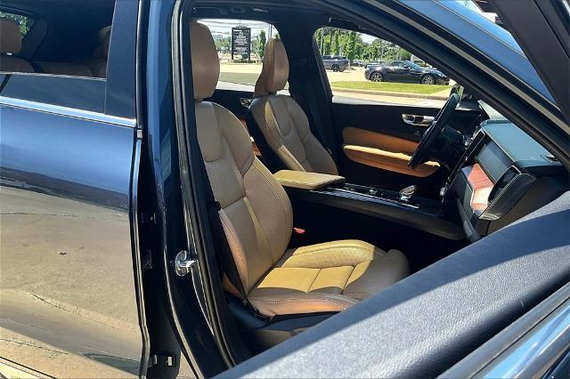2023 Volvo XC60 Vehicle Photo in Houston, TX 77007