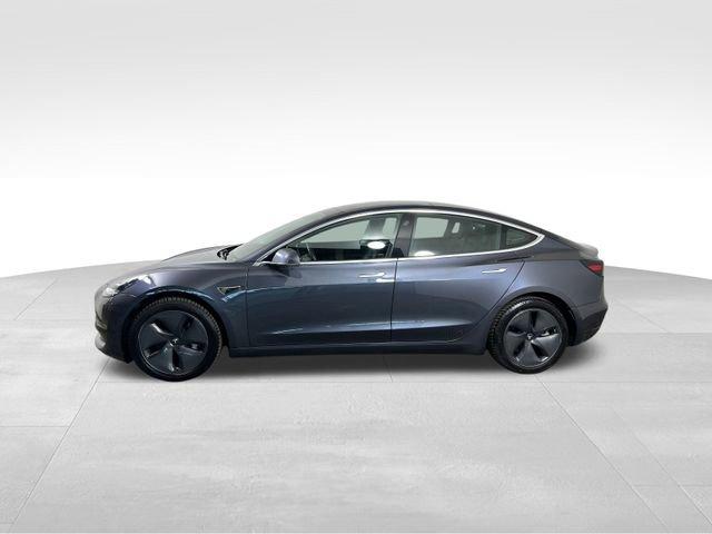 2020 Tesla Model 3 Vehicle Photo in MEDINA, OH 44256-9631