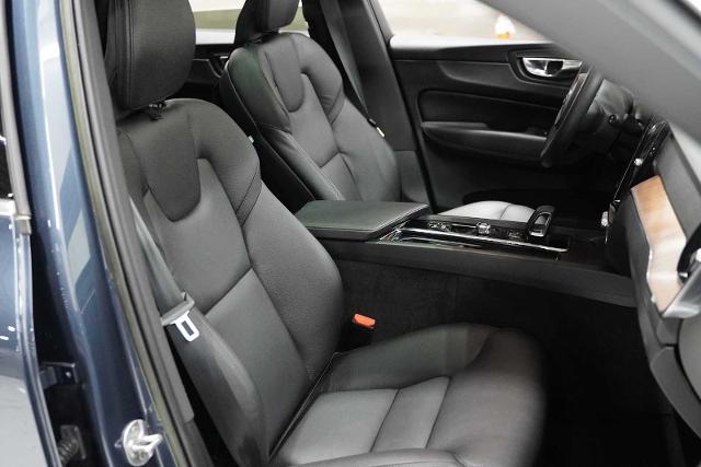 2022 Volvo XC60 Vehicle Photo in GRAPEVINE, TX 76051