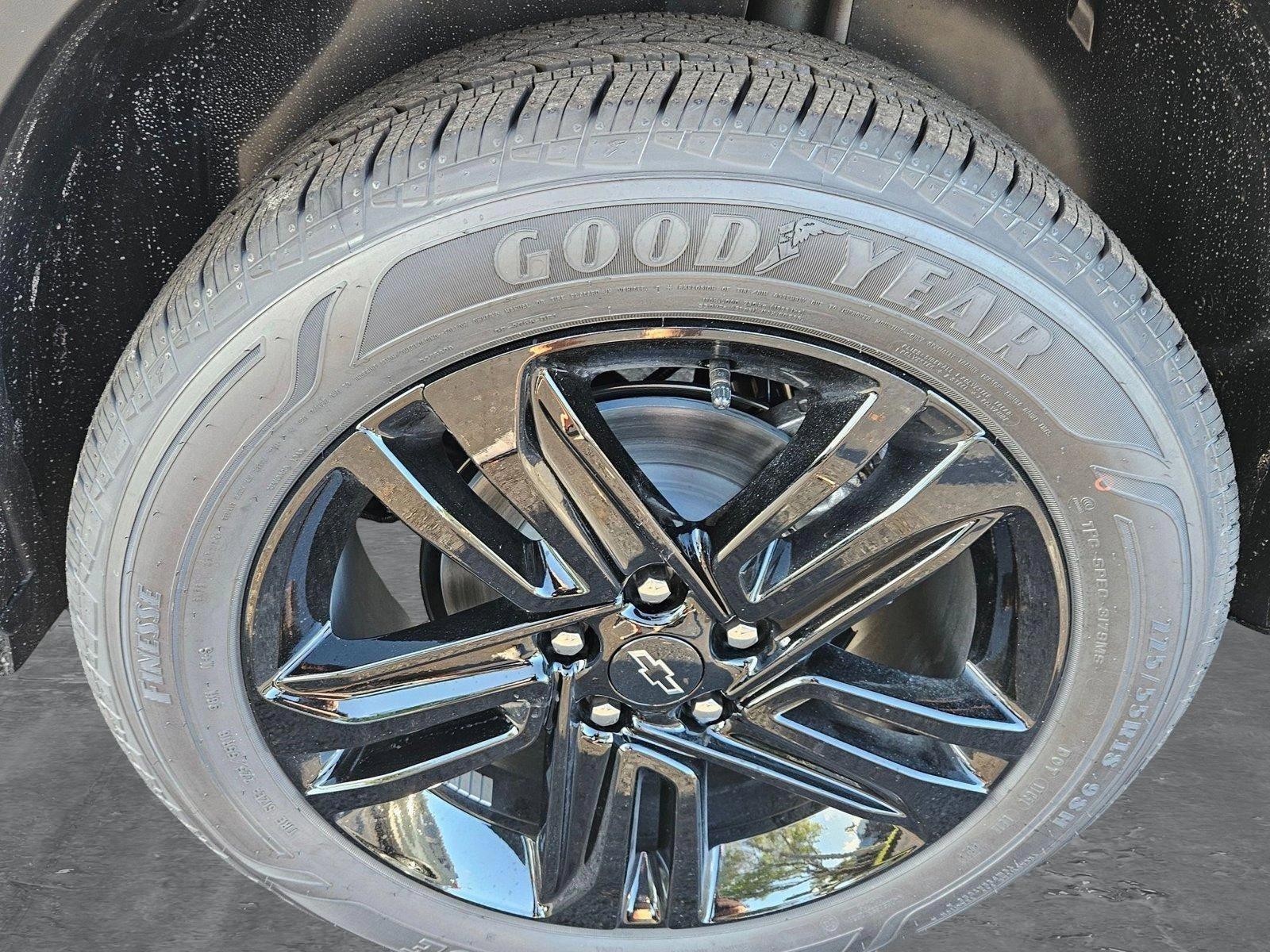 2025 Chevrolet Trax Vehicle Photo in GREENACRES, FL 33463-3207