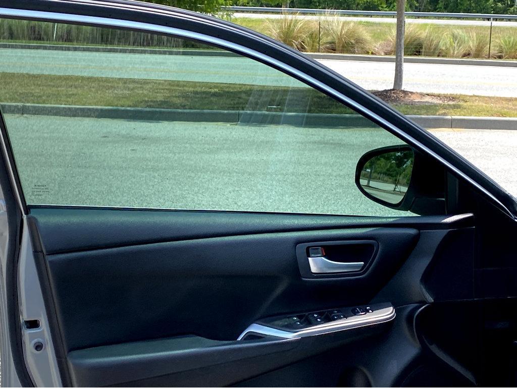 2016 Toyota Camry Vehicle Photo in POOLER, GA 31322-3252