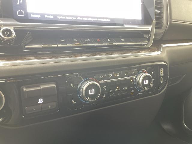 2025 GMC Sierra 1500 Vehicle Photo in GILBERT, AZ 85297-0402