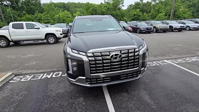 2024 Hyundai PALISADE Vehicle Photo in Pleasant Hills, PA 15236