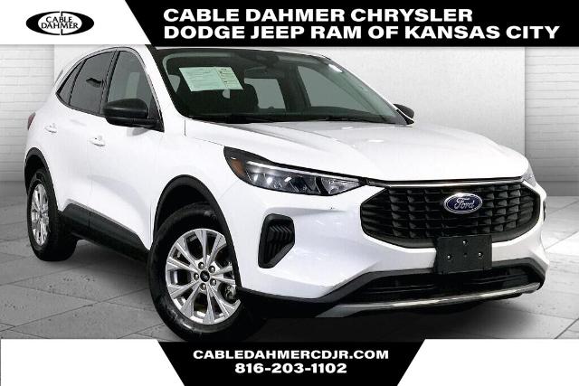 2023 Ford Escape Vehicle Photo in Kansas City, MO 64114
